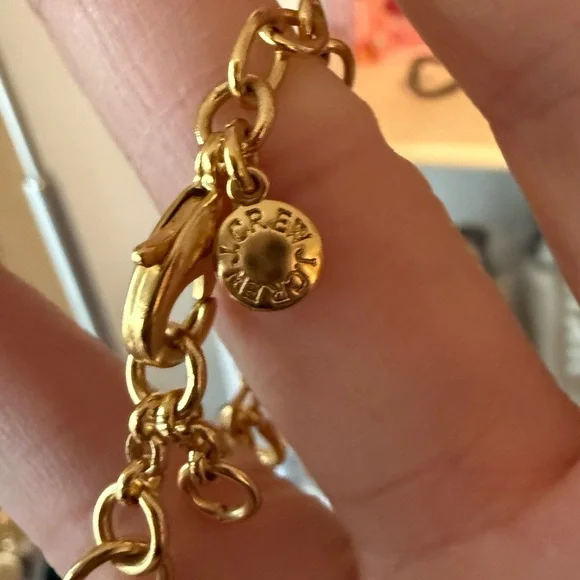 J.Crew Gold Heart and Crystal Charm Bracelet NWOT - Picture 6 of 7